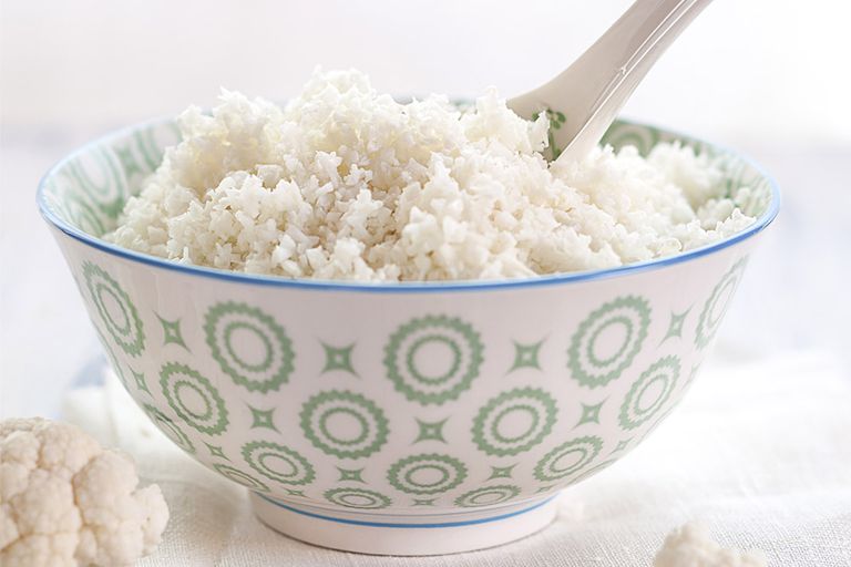 riso cavolfiore, carboidrati amidacei, cibo cinese, cottura lenta, riso bianco, riso fritto