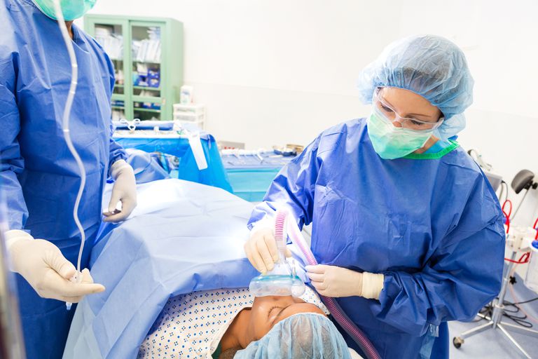 intervento chirurgico, durante intervento, anestesia generale, dopo intervento