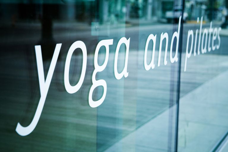 lezioni yoga, sull allineamento, Yoga Alliance, diversi stili, insegnanti studi