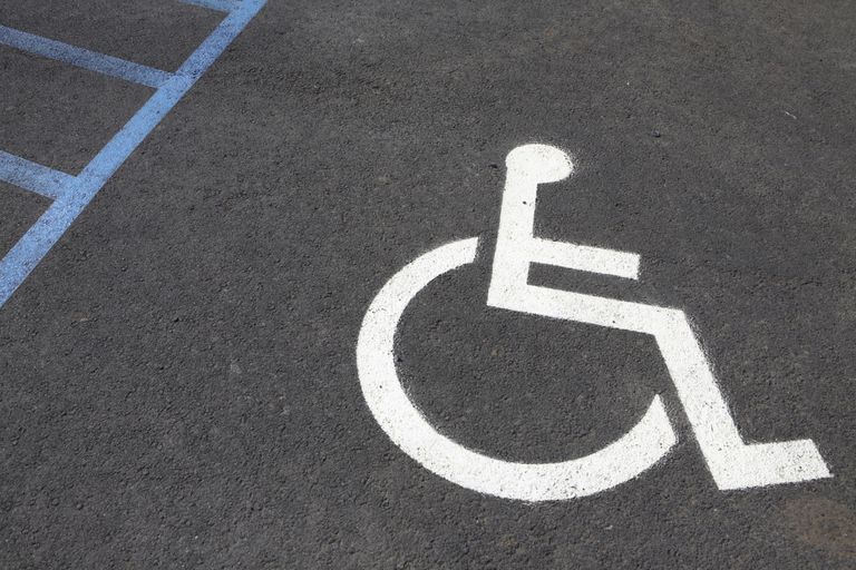 parcheggio disabili, permesso parcheggio, permesso parcheggio disabili, permessi parcheggio