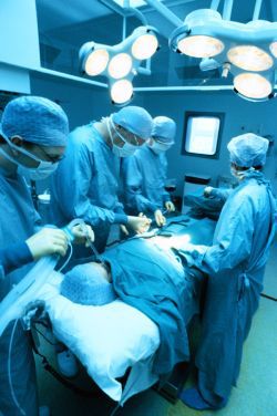 chirurghi ortopedici, colonna vertebrale, chirurghi ortopedici possono, chirurgia della